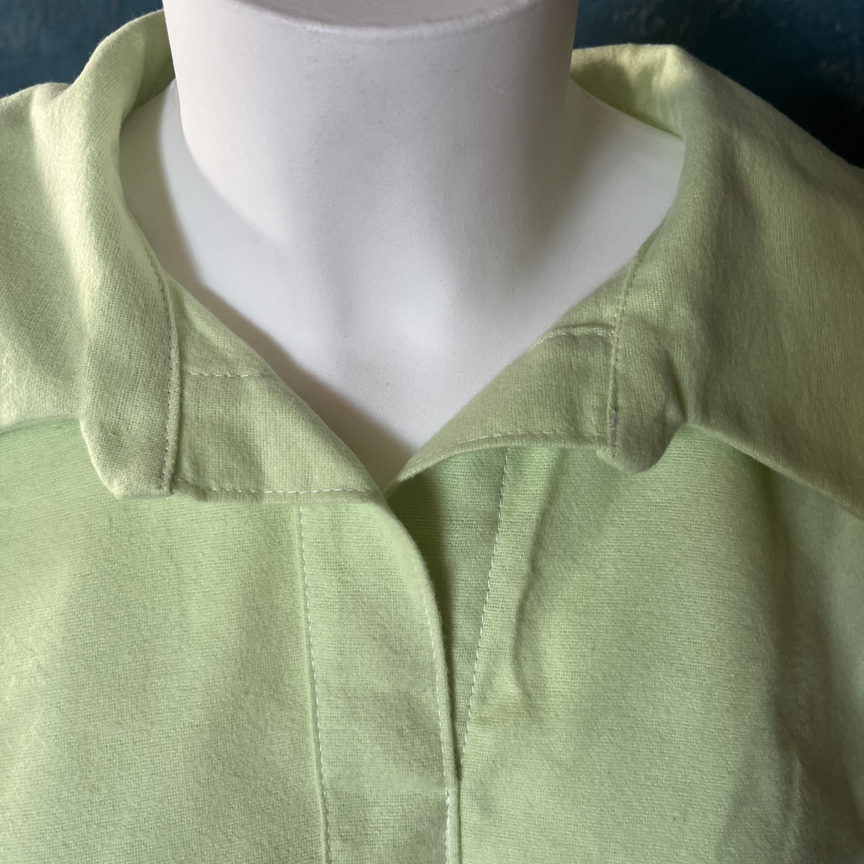 zacht kraagje mint, natuurbegraafenis, crematie, minimalistisch, duurzaam en afbreekbaar